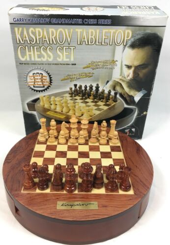 Kasparov Table Top Round Chess Board GrandMaster Series Mahogany Set Moon Doors