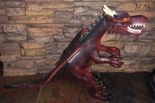 Toys R Us 2014 Maidenhead HUGE Winged Dragon Dino Soft Rubber 18