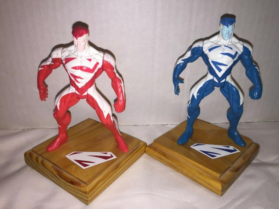 DC JLA   Total Justice   SUPERMAN BLUE & RED  +  Custom Bases   2 figure  lot