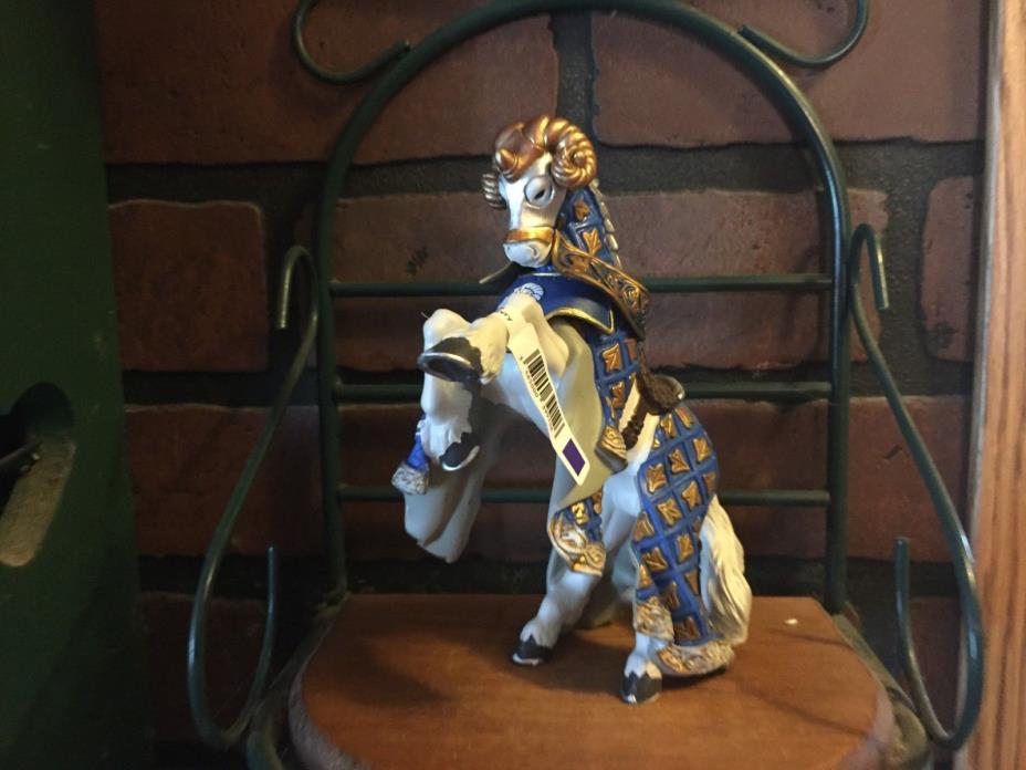 Schleich Toy Horse Medieval Knights  Horse battle dress armor blue gold 2007