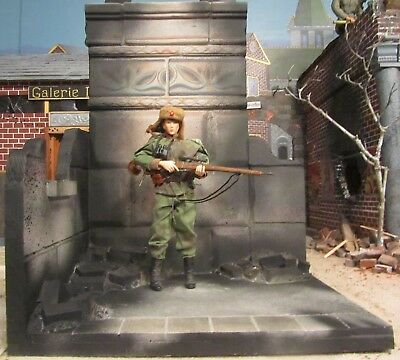1/6th Scale WWII Diorama Set Destroyed Building #3