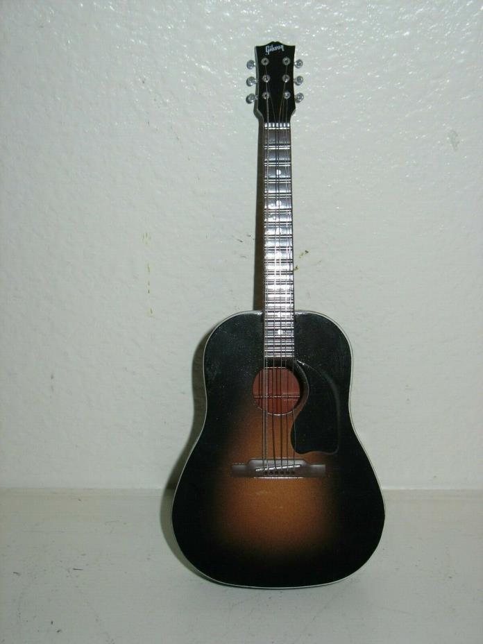 1/6 scale Gibson acoustic guitar for 12