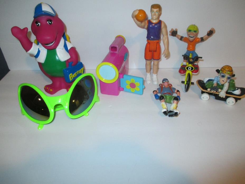 Kids Action Figure Mixed Toy Lot Dora, Barney Hasbro Sports++