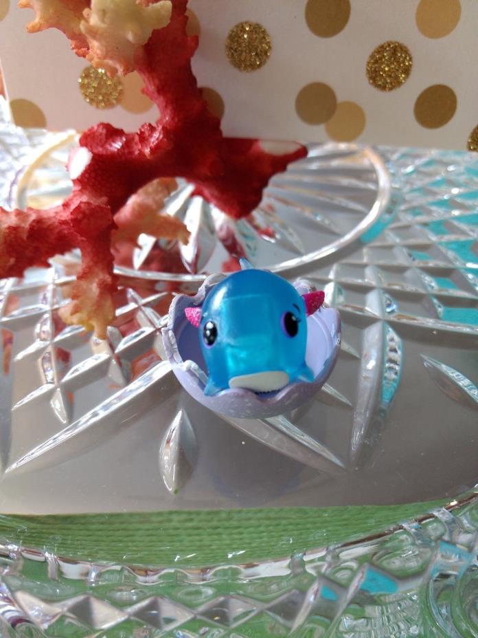 Hatchimals Colleggtibles Season 1 Rare Special Edition POLAR PARADISE SWHALE