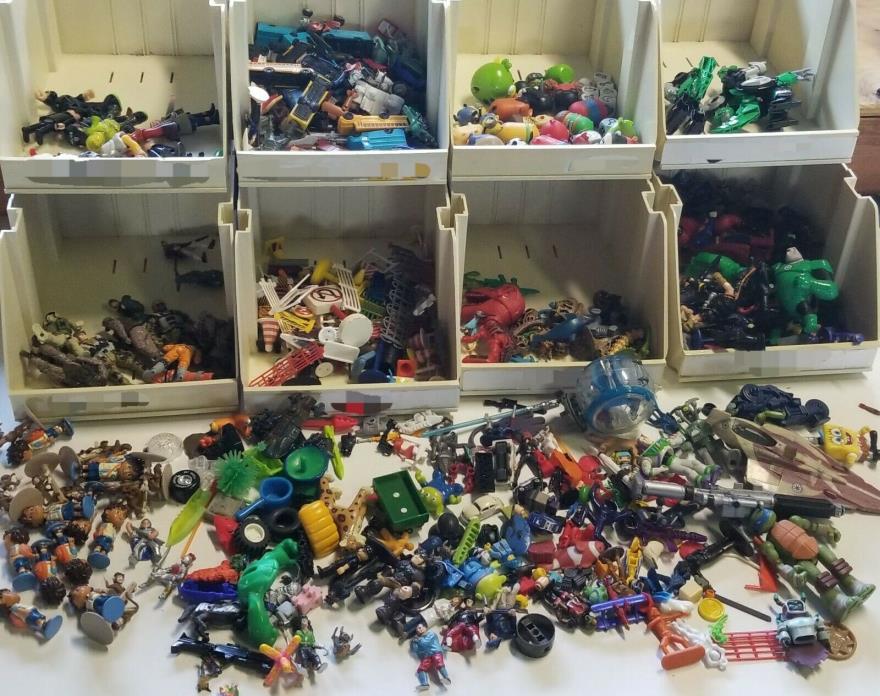 Big Lot of Misc.Collectible Toys Action Figures Weapons Trains Army 270 Items