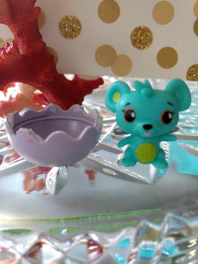 Hatchimals Colleggtibles Season 1 GARDEN Family Blue MOUSESWIFT Mouse