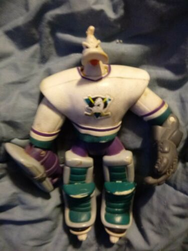 Vintage Mighty Ducks  Wildwing Action Figure