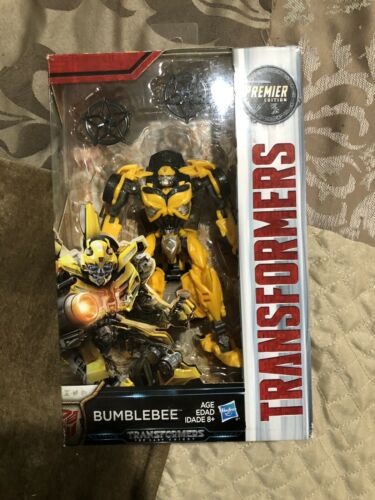 Transformers The Last Knight Deluxe Class Bumblebee