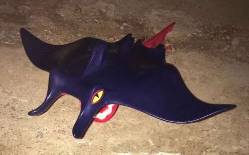 8 1/2” Blue Stingray Sea Life Hard Plastic Toy Mouth Opens With Teeth