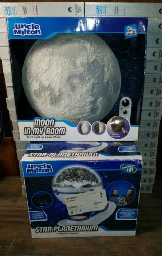 New Uncle Milton In My Room Star Planetarium  Projector & Moon in my Room