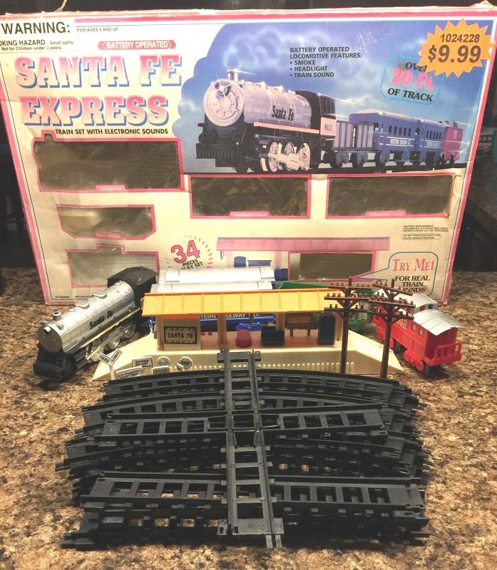 Vintage 1980’s Santa Fe Express Train Set Battery Run Smoke Light Sounds Works!