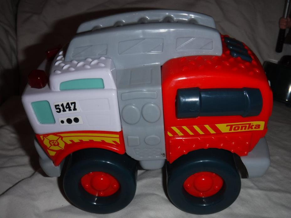 2014 Hasbro Tonka Fire Truck With Lights Sound 8