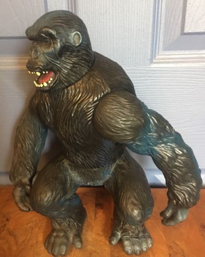 Vtg 8 in MIGHTY KONG Battery Operated  King Kong GORILLA ~RARE~LQQK! Toy Figure
