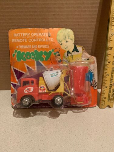 Vintage 1960’s Battery Operated “kooky” Cement Truck MOC Durham Industries Japan