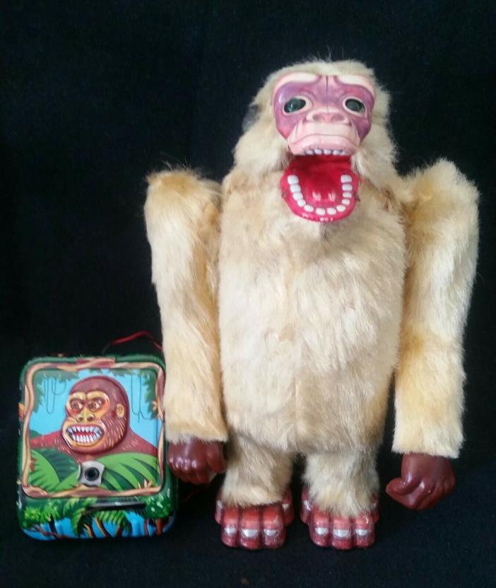 Vintage Battery-Operated Toy Gorilla Kong w/ Tin Battery Pack Japan