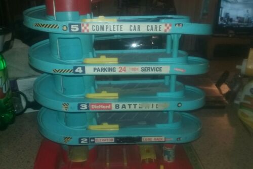 VERY RARE VINTAGE SEARS PARKING GARAGE SKY LOUNGE BATERY OPERATED USED CONDITION