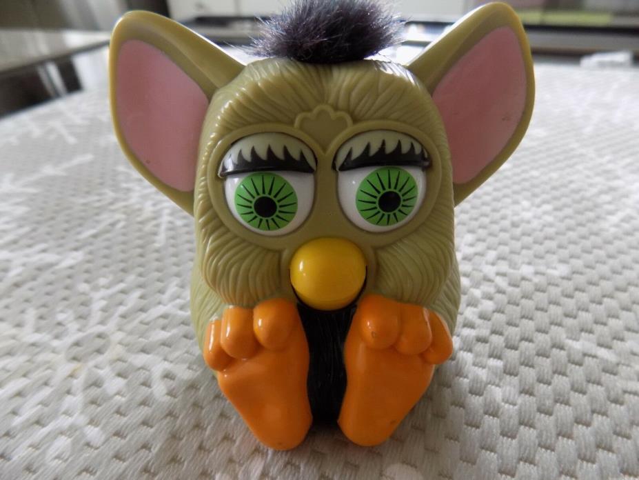 Furby 1998 McDonald's Toy Squeaky Eye/Mouth Movement Mohawk Tiger Electronics