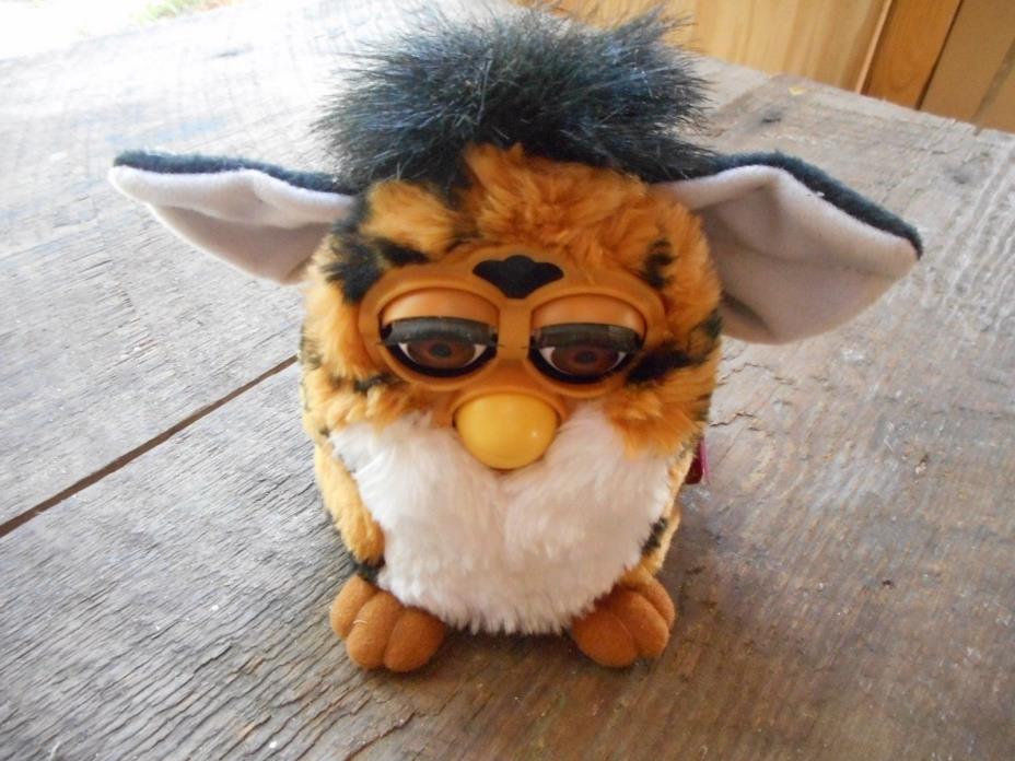 1998 FURBY WITH TAGS TIGER ELECTRONICS 1ST GENERATION TIGER STRIPES 70-800