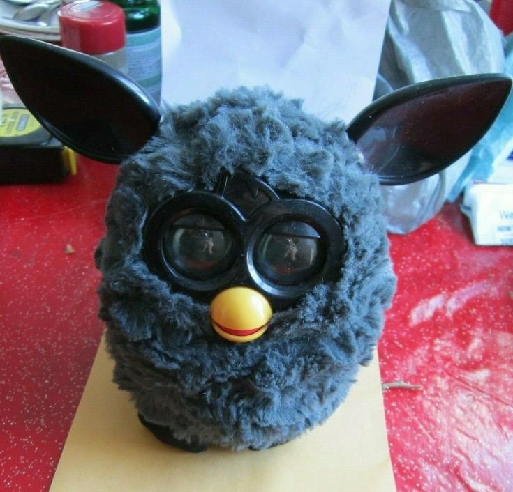 Furby 2012 Hasbro 