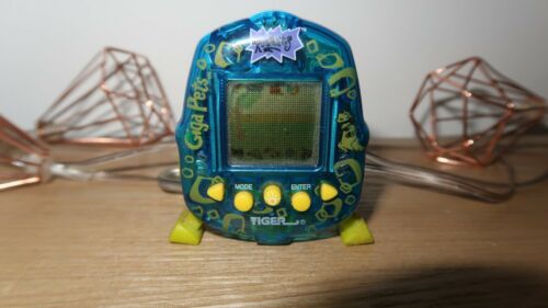 1997 Tiger Rugrats Reptar Giga Pets Electronic Handheld Toy Blue