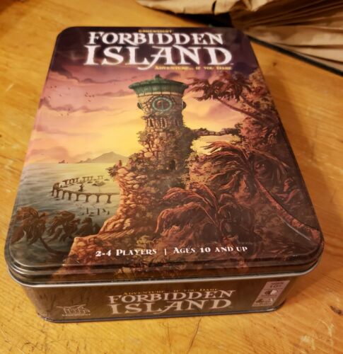 NEW GAMEWRIGHT FORBIDDEN ISLAND CARD GAME 2 - 4 PLAYERS AGES 10+ 2010