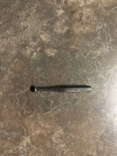 CLUE DISCOVER THE SECRETS BASEBALL BAT WEAPON BOARD GAME REPLACEMENT PARTS/PIECE
