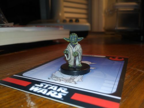 Star Wars Miniatures Yoda of Dagobah Champions of the Force with card no 45/60