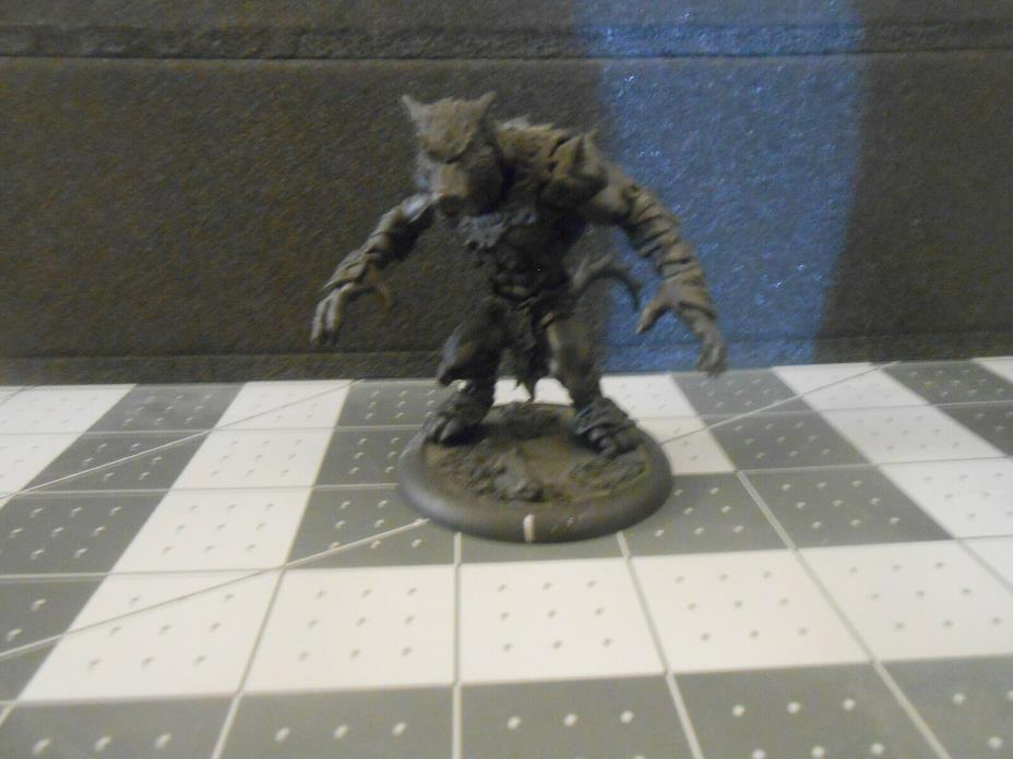 Privateer Press Hordes Circle Orboros Feral Warpwolf Plastic Primed