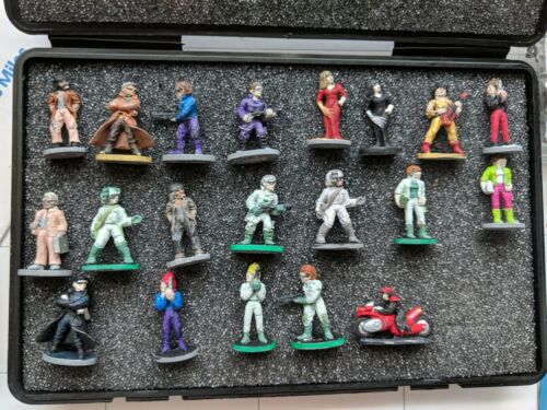 Grenadier Warhammer 25mm painted RPG game pieces 1991 20 piece set