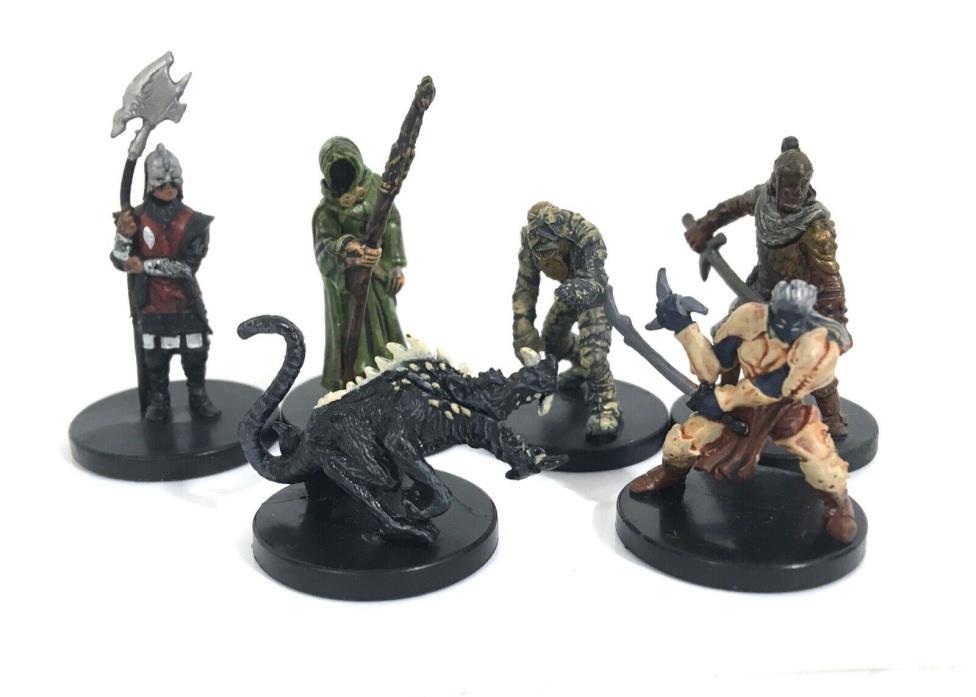 Dungeons & Dragons 6 mini figures Human, Cultist, Rat, Mummy, Fighters, Wizards
