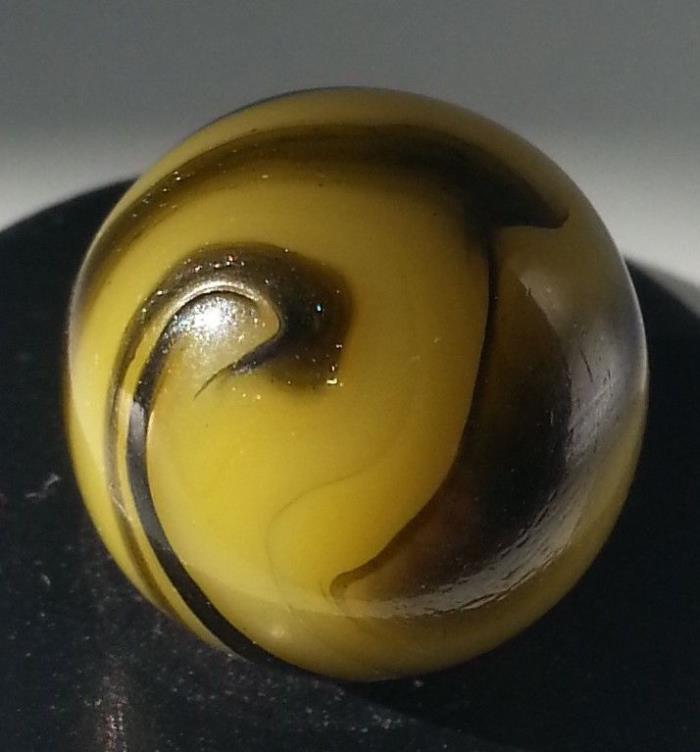 PELTIER Marble CUSTARD Base Bee with Green and Silver AVENTURINE Top Shelf!!!