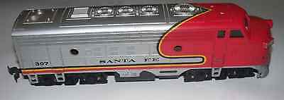 NICE BACHMANN SANTA FE 307 RAILROAD ENGINE CAR HO SCALE LOCOMOTIVE
