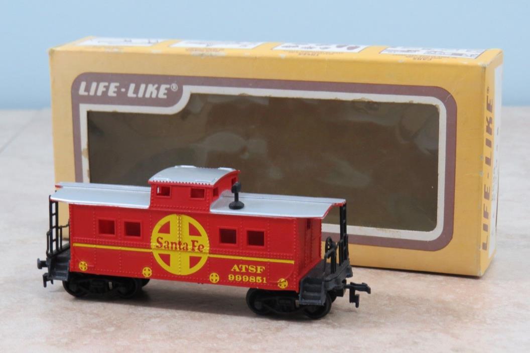 NICE Life-Like 40' HO Scale ATSF 999851 Red Caboose                  AA-19-158