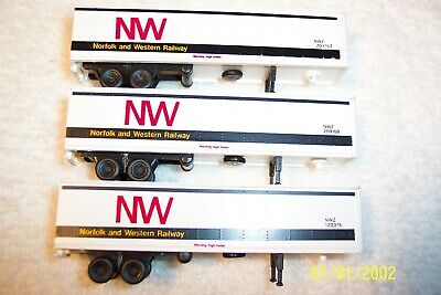 CON-COR ( 3 ea. ) NORFOLK & WESTERN RAILWAY, 40 FT. BOX TRAILERS,  used N  !!!