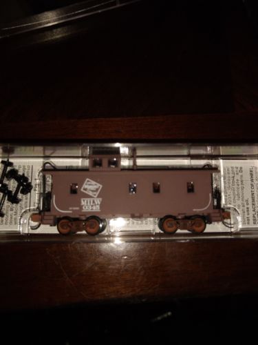 Mt &Atlas N Scale Frieght Cars 1 Caboose & 5 Ore Cars Some Are Weathered
