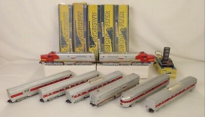 AMERICAN FLYER SET 20083 W/SANTA FE 470-71-73 ABA DIESELS & RED STRIPE CARS!