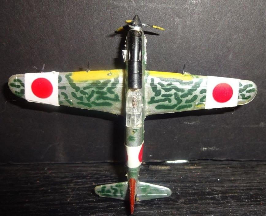 Vintage Tomy Bachmann Mini Planes Kawasaki Ki-61-2 Hien Fighter #8049 1:145