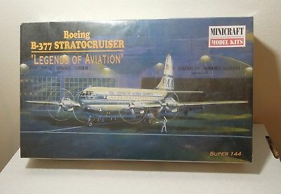 Minicraft 1:144 Pan Am Boeing B-377 Stratocruiser unbuilt kit in box #14445