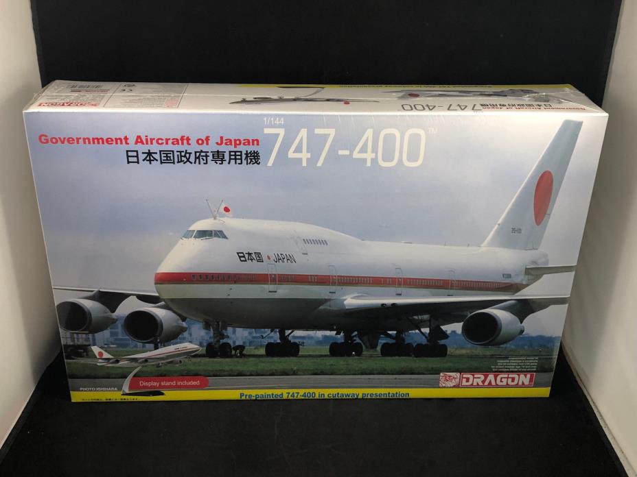 Dragon Government of Japan 747-400 Airliner 1:144 Scale Plastic Model Kit 14702