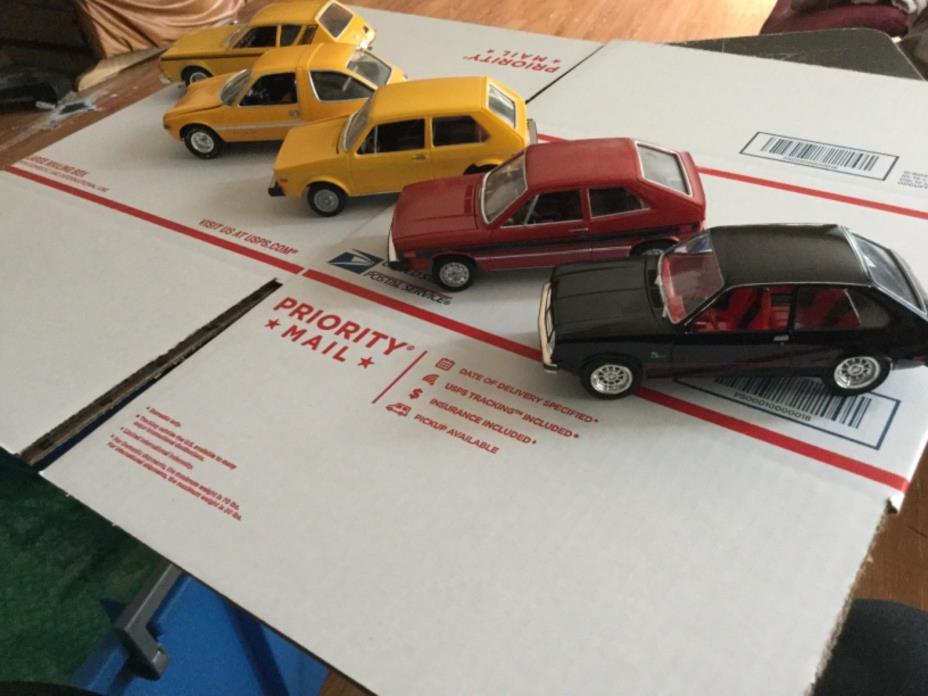 Lot of 5 Plastic Built Models lot o jo Han? AMT?