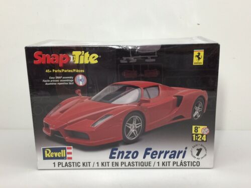 REVELL SNAP-TITE ENZO FERRARI 1/24 SCALE MODEL KIT