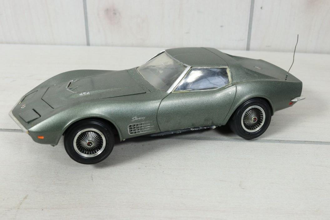 1972 Corvette 454 Model Car Plastic Assembled Needs Parts Repair Garage Diorama