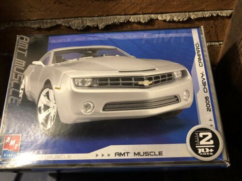 Amt 2006 Chevy Camaro 1.24