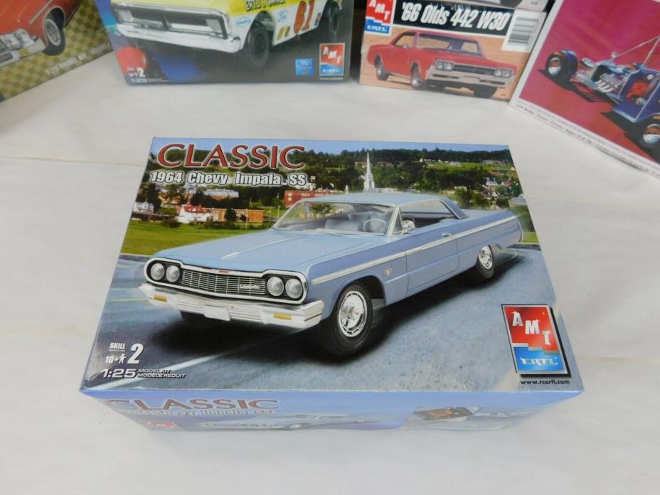 1964 CHEVY IMPALA SS FACTORY SEALED AMT/ERTL PLASTIC MODEL 1:25 (2006) MOD-37