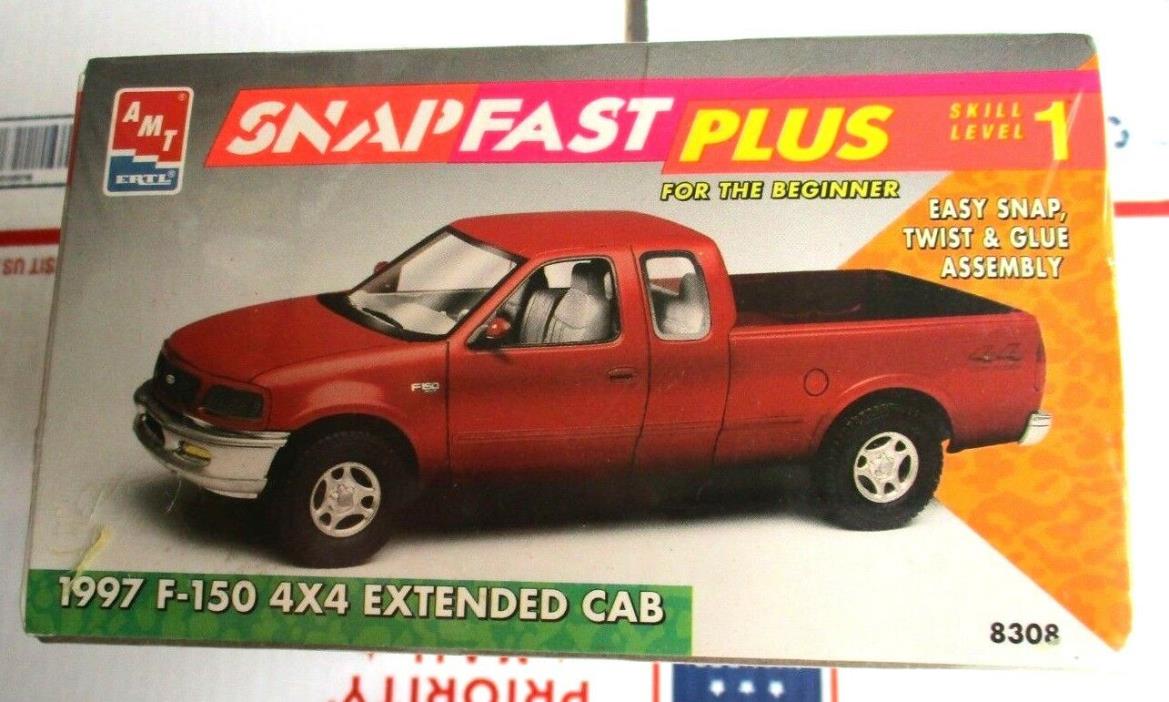 AMT Ertl Snapfast 1997 Ford F-150 Extended CAB 4x4 1/25 Model Kit Factory 8308