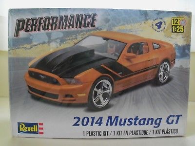 REVELL - PERFORMANCE - 2014 FORD MUSTANG GT - MODEL KIT (CONTENTS SEALED)