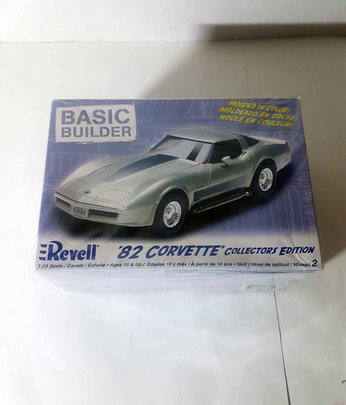 REVELL Collectors Edition '82 CORVETTE BASIC BUILDER MODEL KIT!