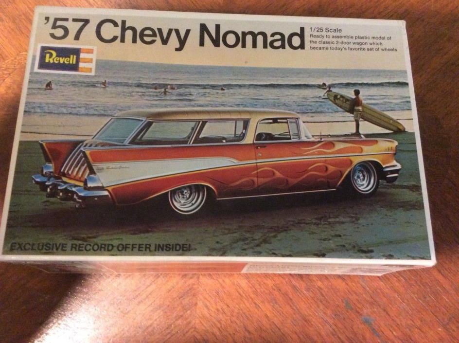 Vintage Revell '57 Chevy Nomad Model Car Kit # H-1260 1968 Issue