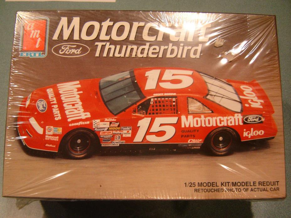 AMT #15 GEOFF BODINE 1992 MOTORCRAFT FORD T-BIRD 1/25 MODEL CAR KIT SEALED