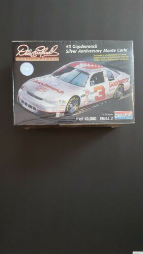 1995 Dale Earnhardt Sr. Silver Anniversary Monogram Model New in Box 1:24